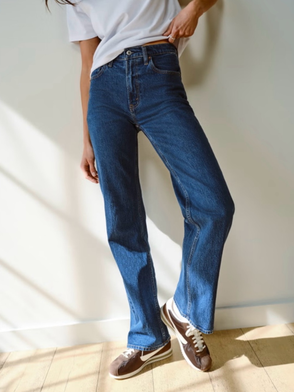 Abercrombie & Fitch Curve Love The 90s Straight Ultra High Rise Blue Denim Jeans